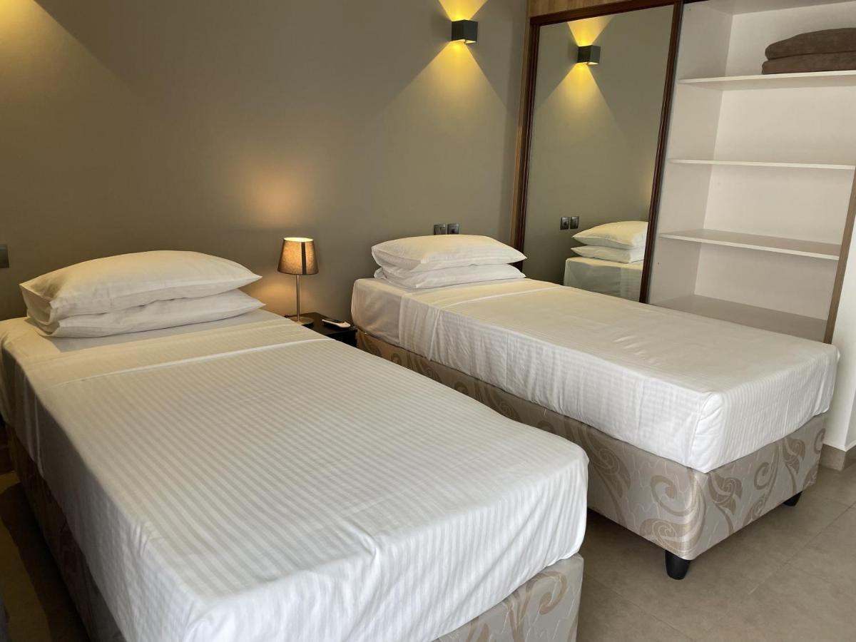 B Holiday Apartments Beau Vallon  Eksteriør billede