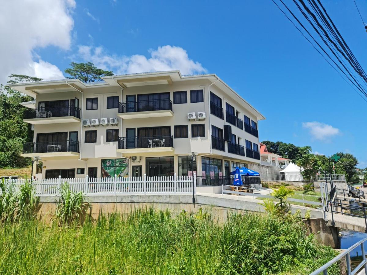 B Holiday Apartments Beau Vallon  Eksteriør billede